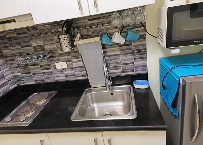 Homey 1 Bedroom With Blacony And Wifi Apartamento Manila